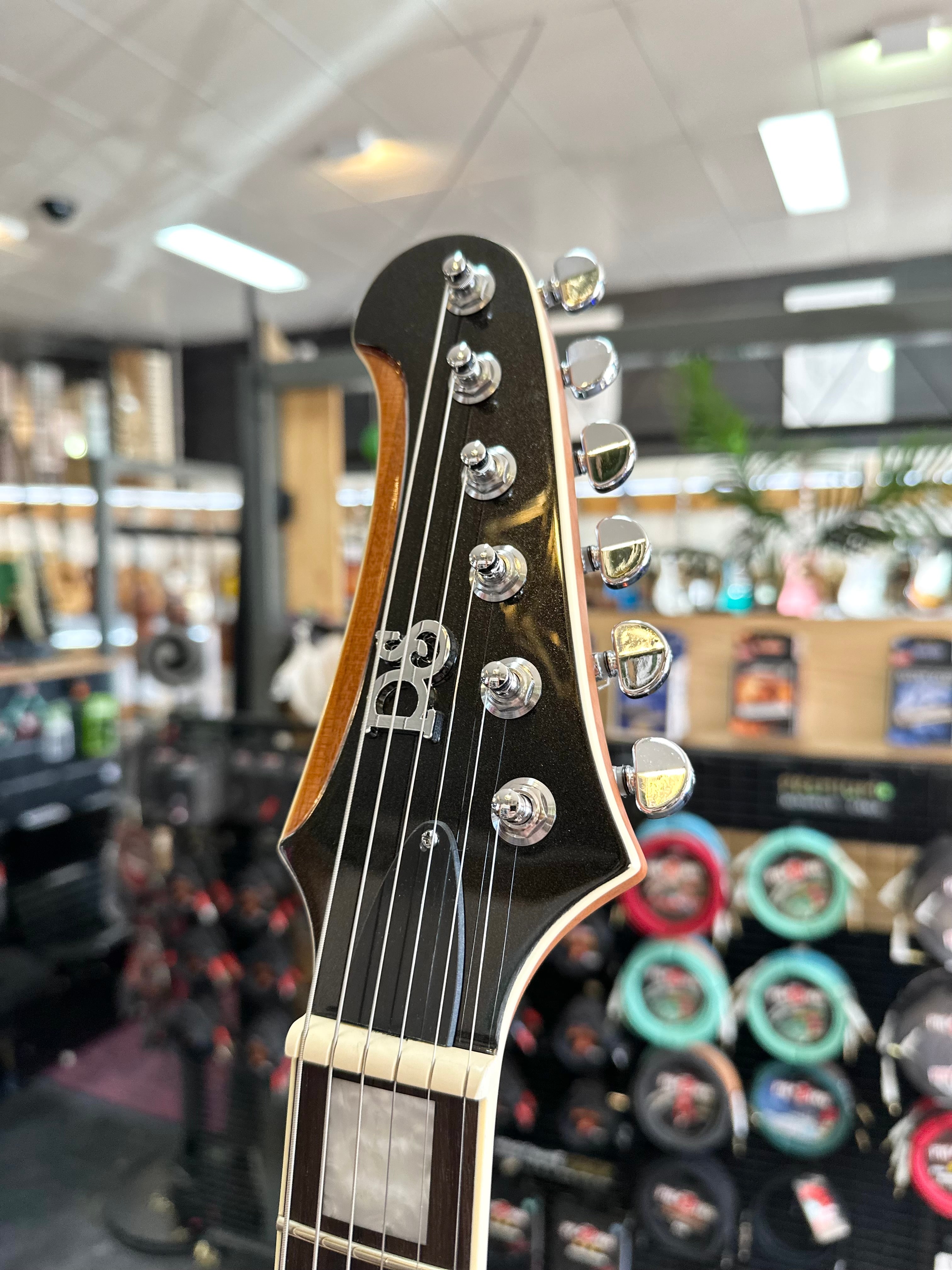 PureSalem | La Bruja | Opal Black PureSalem | La Bruja | Opal Black